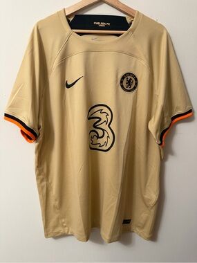 Nike Chelsea FC Men's Beige/Gold Away Jersey with Black Accents